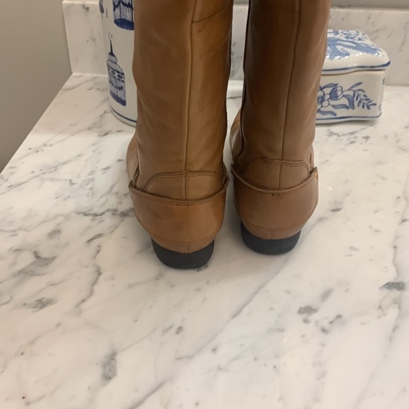 Clark’s full grain leather cognac tall boots 6.5 nice used condition - Picture 7 of 11